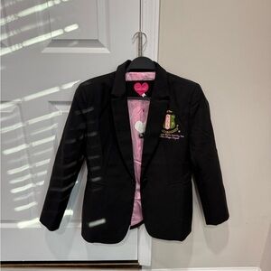 NWT SACRED HEART COLLECTIONS SZ L